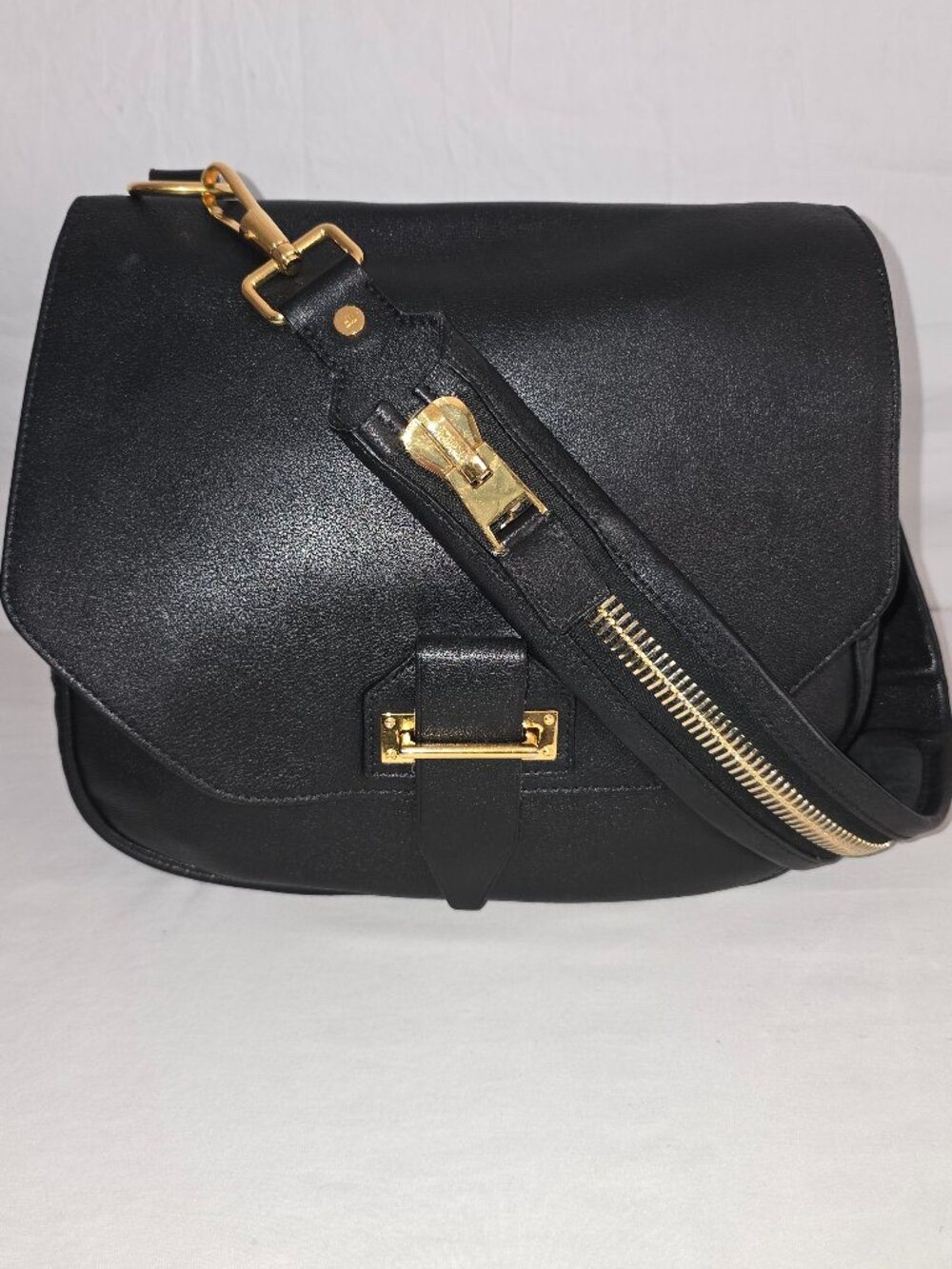 TOM FORD Black Calfskin Zipper Strap Slip Thru Flap Messenger Shoulder Bag